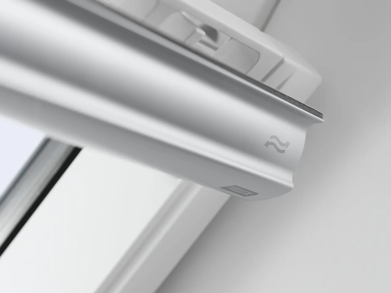 Мансардное окно VELUX GLU 0051 КОМФОРТ ручка сверху